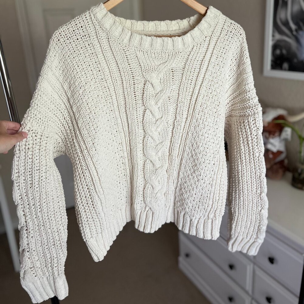 Aeropostale Chunky Cable Sweater